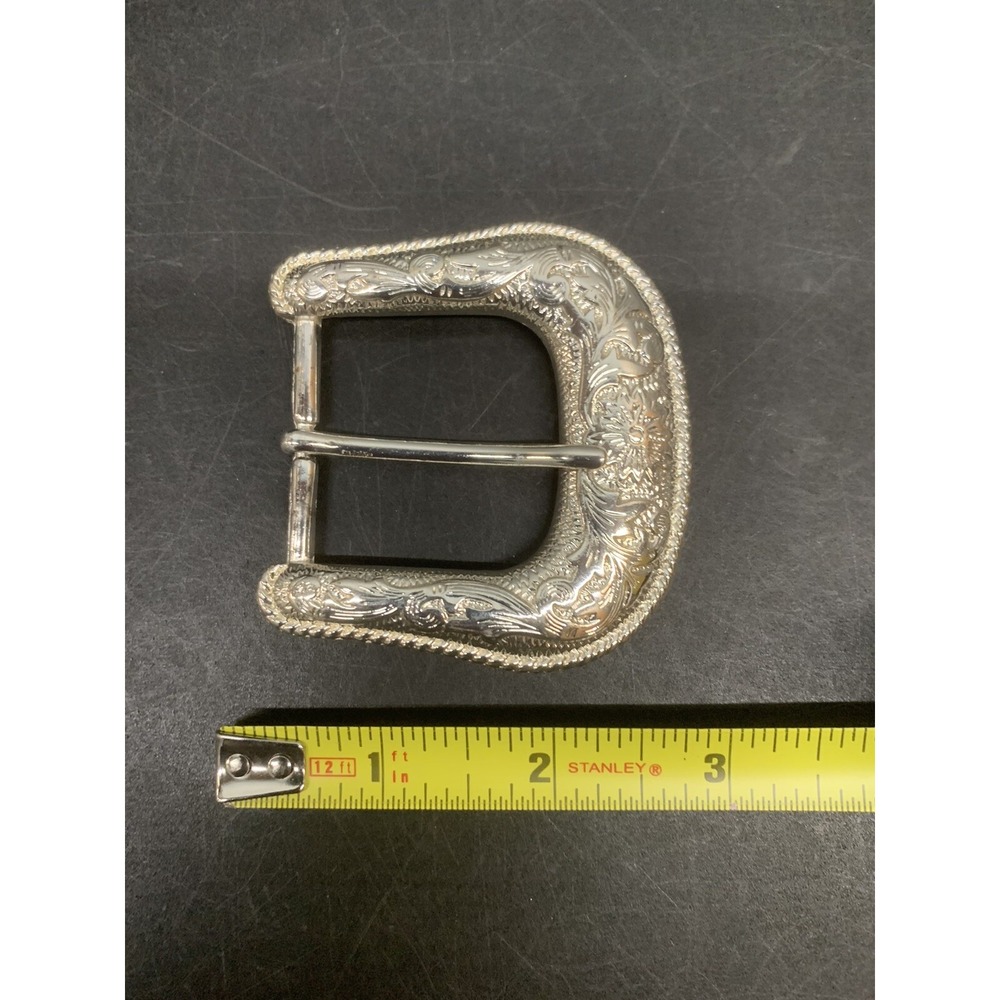 Taiwan ROC Silver Color Western Belt Buckle With Flower Pattern & Rope Outline - Picture 8 of 8